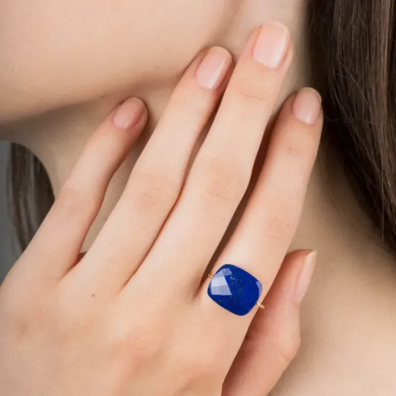 BAGUE OR JAUNE COUSSIN OVERSIZE LAPIS LAZULI