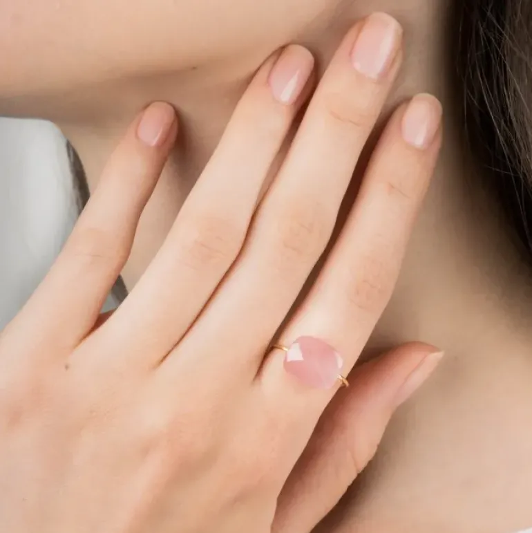 BAGUE OR JAUNE COUSSIN QUARTZ GUAVA