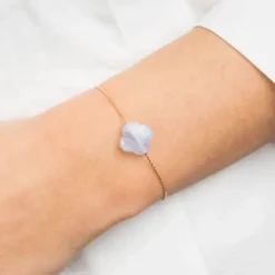 BRACELET OR JAUNE TREFLE AGATE BLEUE DENTELLE