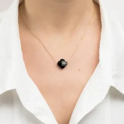 COLLIER OR BLANC TREFLE ONYX